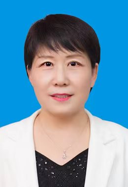 于凌云(教授,信息化工程师,CCNA网络工程师)