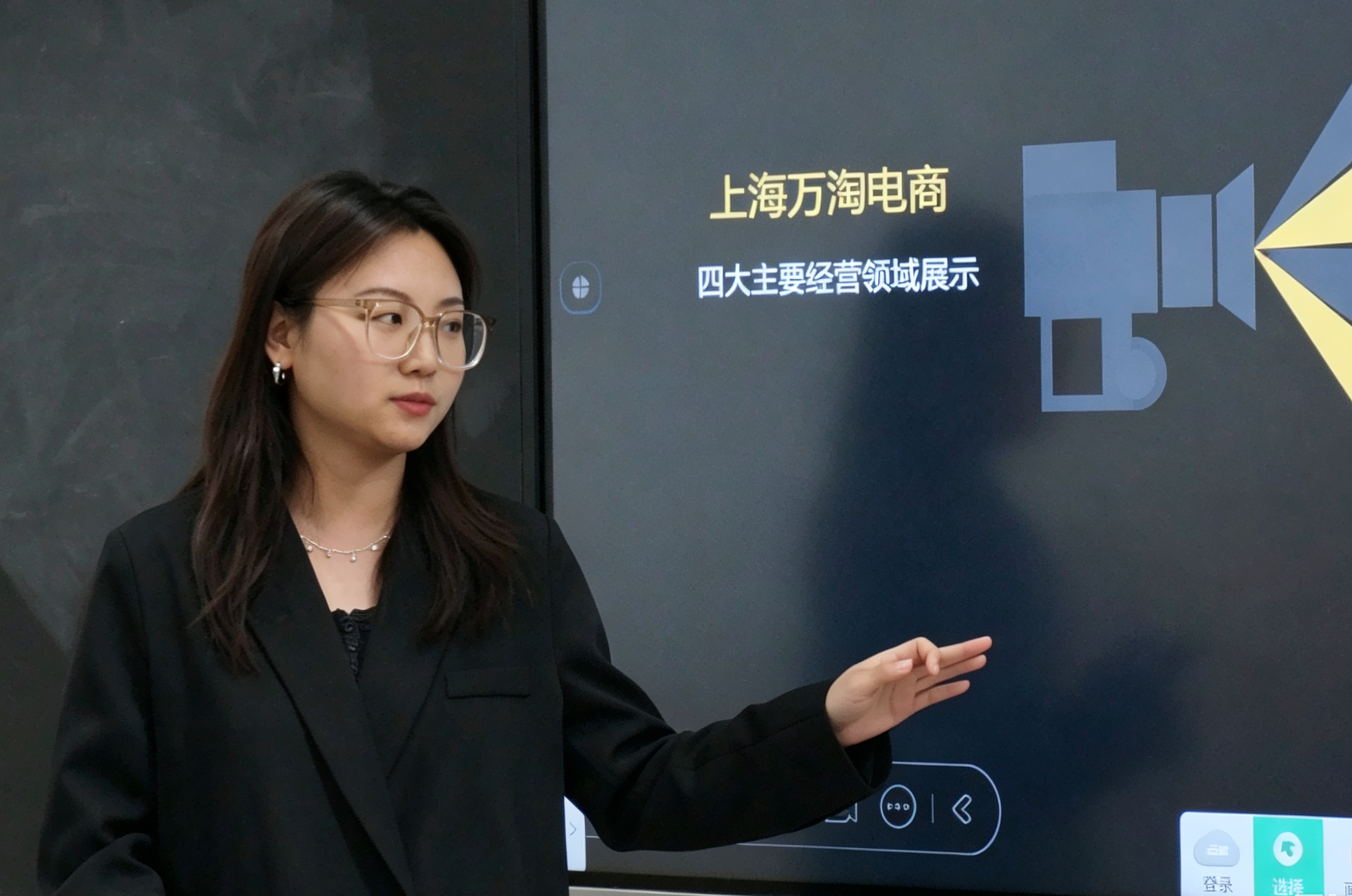 企业进校园——财经学院毕业生专场招聘会圆满举行